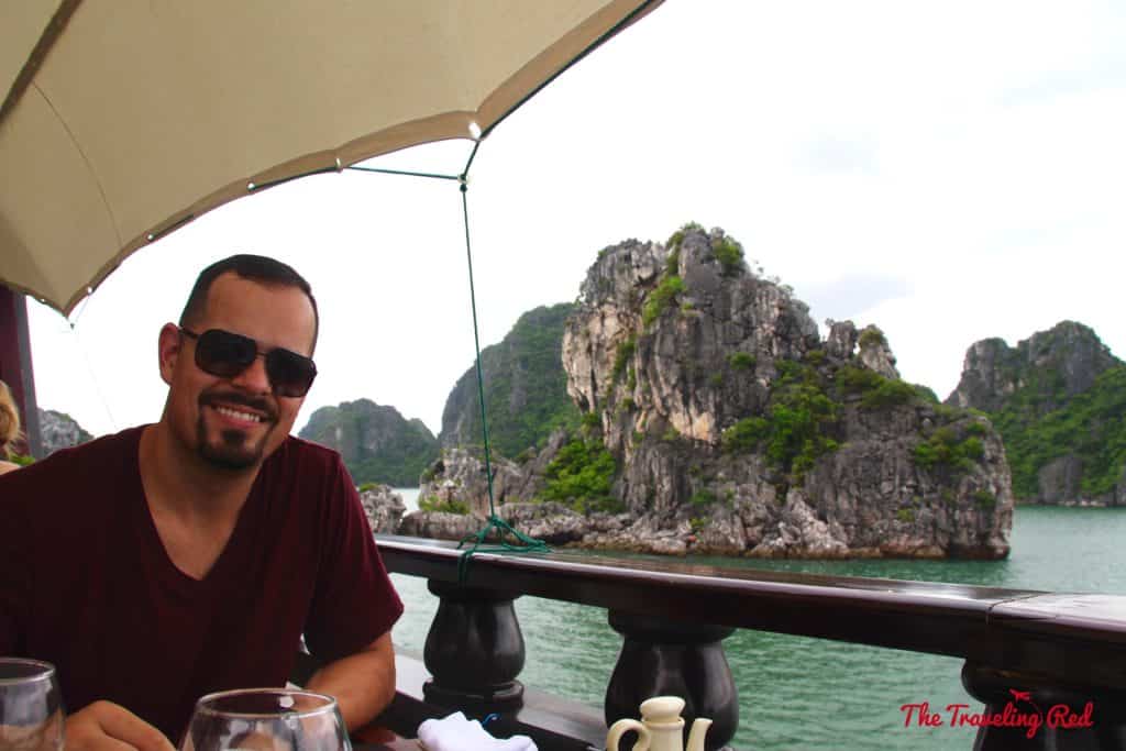 View from lunch on our cruise. Romantic cruise in Bai Tu Long Bay, right next to Halong Bay, Vietnam, aboard the Dragon Legend Cruise ship. The best honeymoon destination in Asia. #Halongbay #Vietnam #cruise #honeymoon #honeymoondestination
